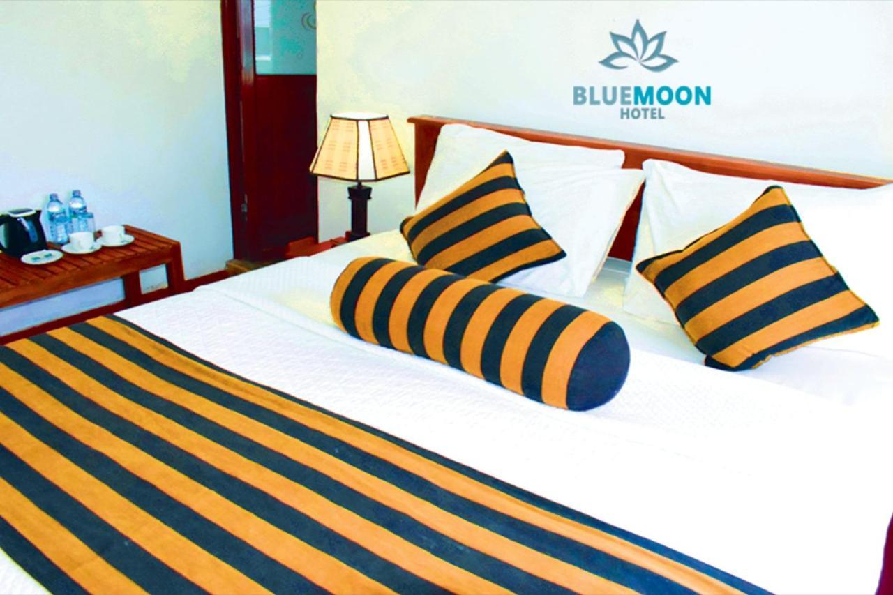 Blue Moon Hotel Нувара-Элия Экстерьер фото