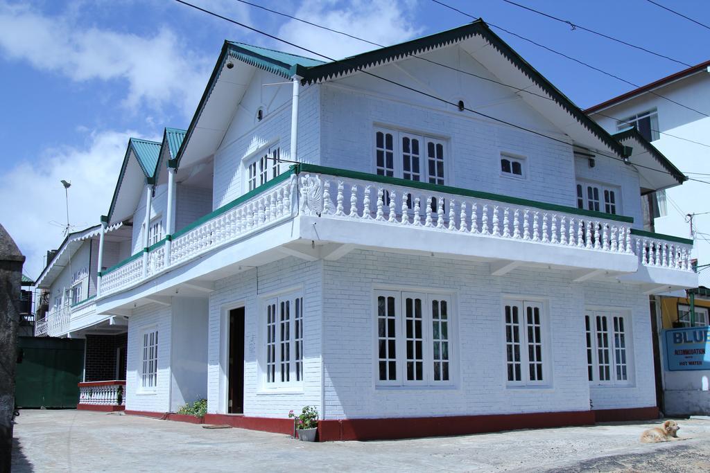 Blue Moon Hotel Нувара-Элия Экстерьер фото