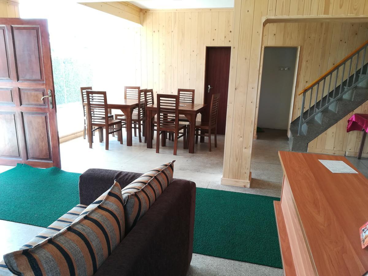 Blue Moon Hotel Нувара-Элия Экстерьер фото